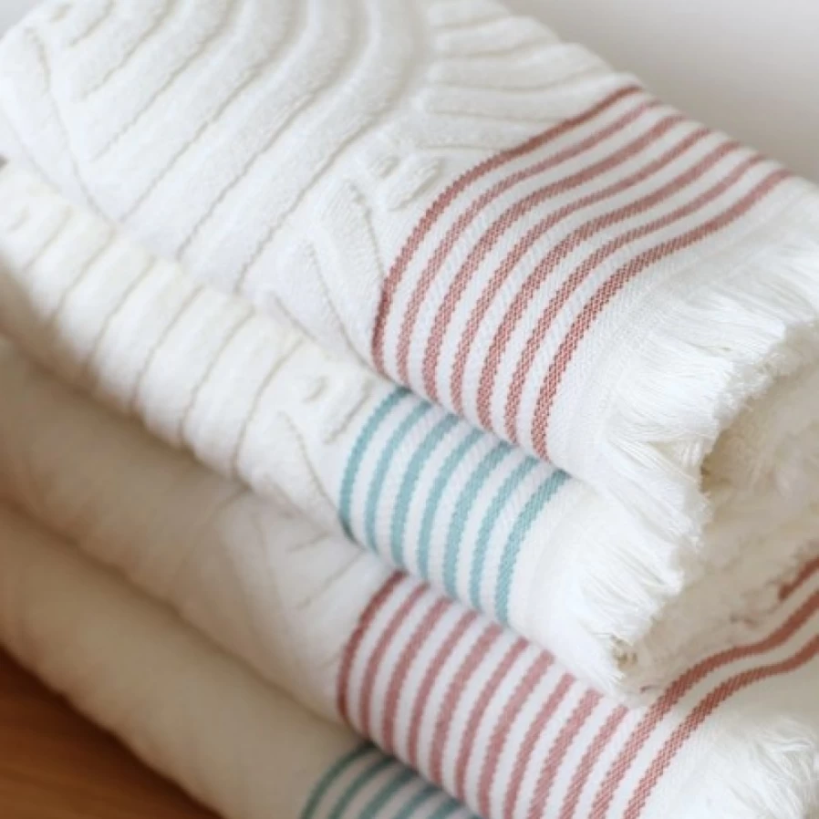 "JEAN-VIER Premium Red Guest Hand Towel Set - Soft & Absorbent Bathroom Towels"