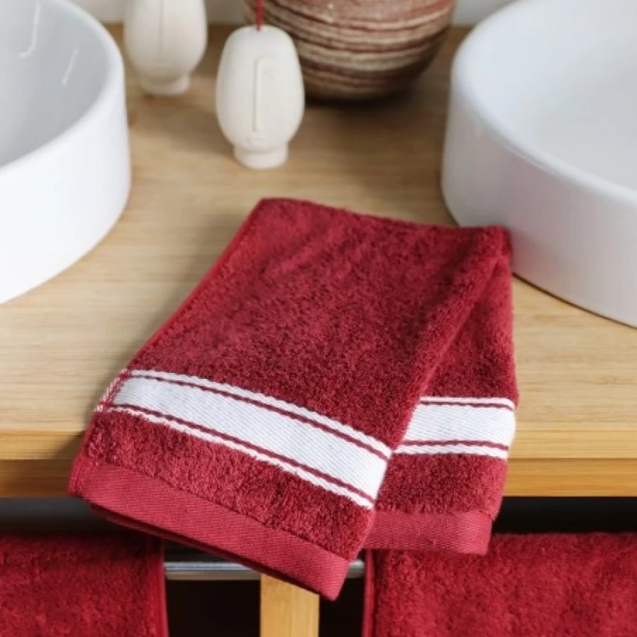 JEAN-VIER Premium Red Bath Towel - Soft, Absorbent & Quick-Drying Luxury Towel