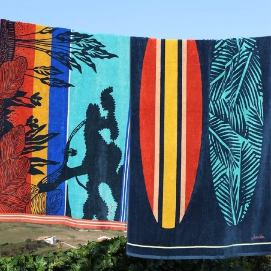 JEAN-VIER Premium Beach Towel - Quick Dry, Soft & Large Sand-Free Towel for Pool, Sunbathing & Travel