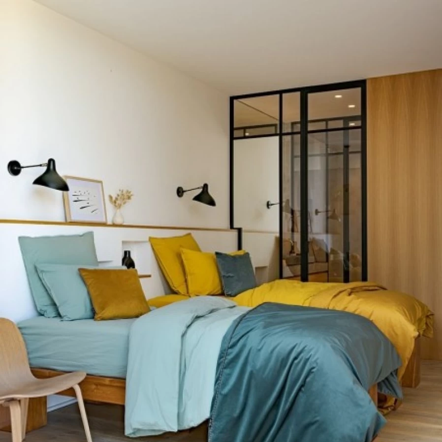 "JEAN-VIER Luxury Yellow Pillowcase - Soft Bedding Pillow Cover for Home Decor"