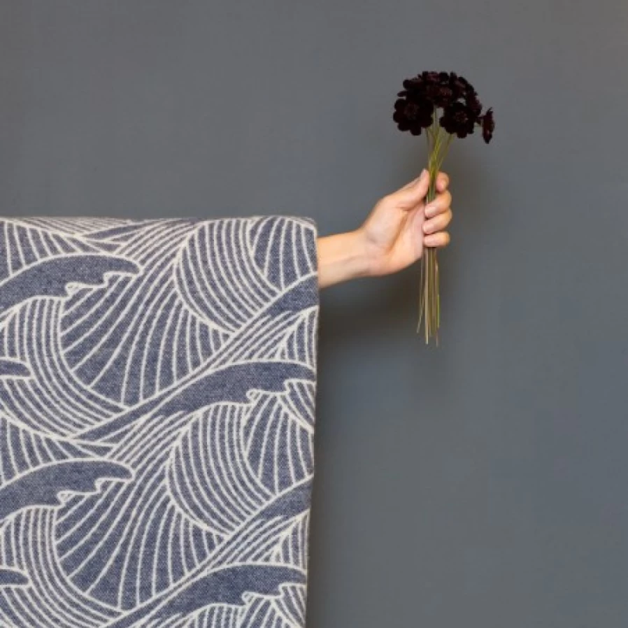 JEAN-VIER Blue Cashmere Wool Blend Blanket - Luxurious Wave Design for Cozy Comfort