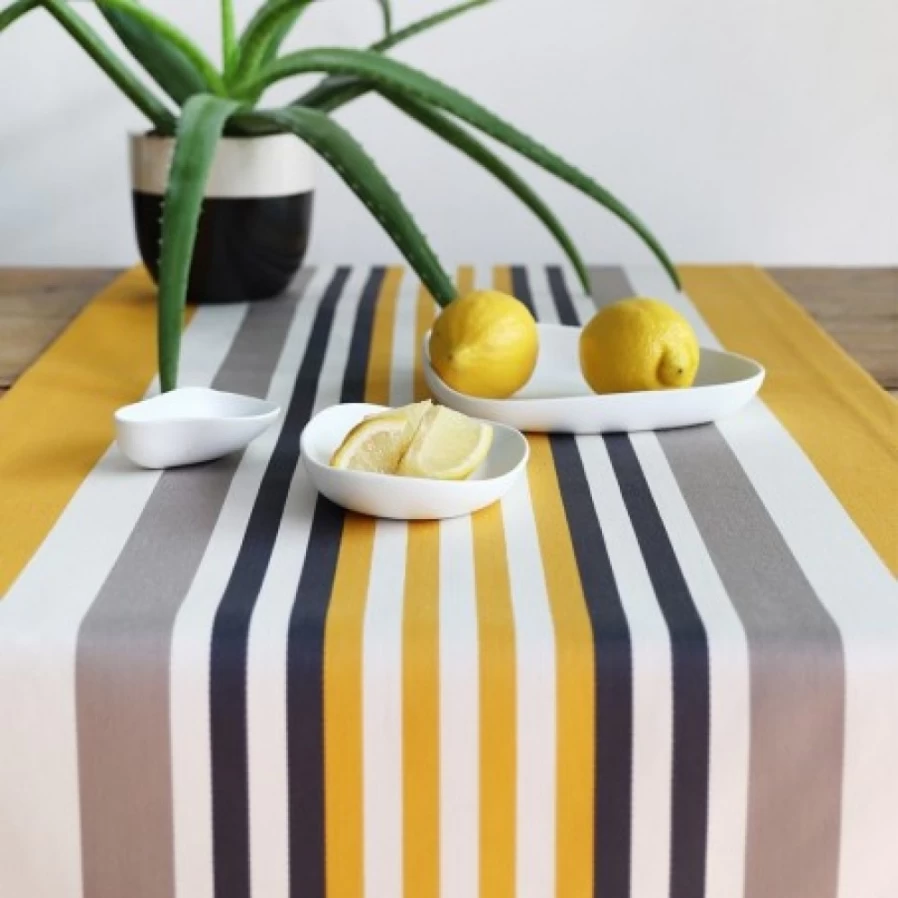"JEAN-VIER Yellow Table Runner - Elegant Dining Table Decor for Home & Events"