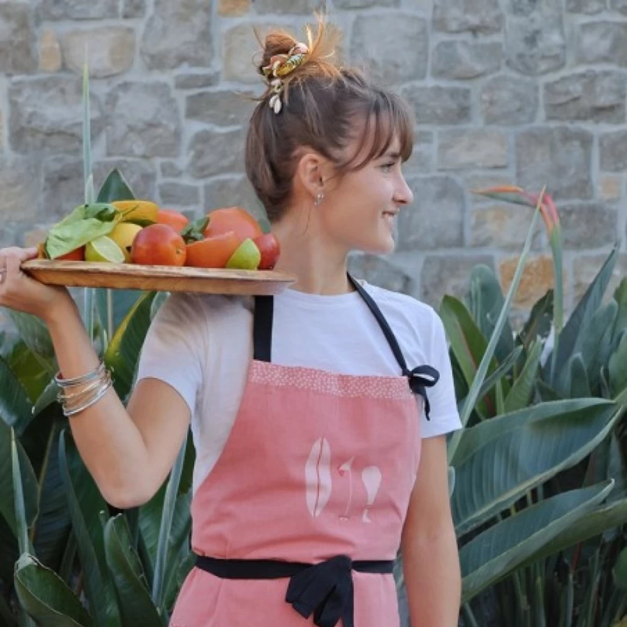 "JEAN-VIER Pink Apron - Stylish & Durable Kitchen Apron for Cooking & Baking"
